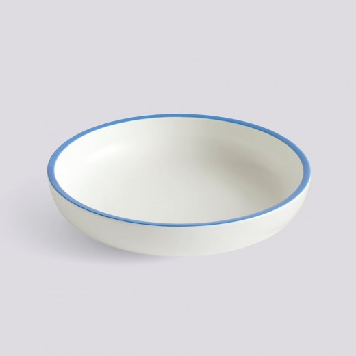 HaySobremesaServingBowlwhitewbluerimStrLarge-31