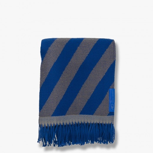 MetteDitmerRetroPlaidCobalt125x170cm-31