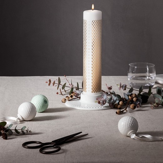 LyngbyPorcelnRhombeKalenderlysHvidmedguld-31