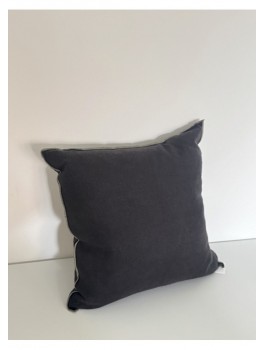 HayOutlineCushionBlack-20